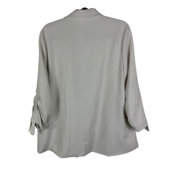 Doe & Rae white oversized blazer- size L - Picture 3 of 7